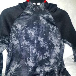 ☆NWT Boys Hoodie☆